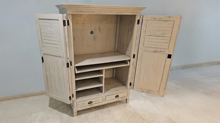 Furniture restoration project in Mijas by Legacy Construction